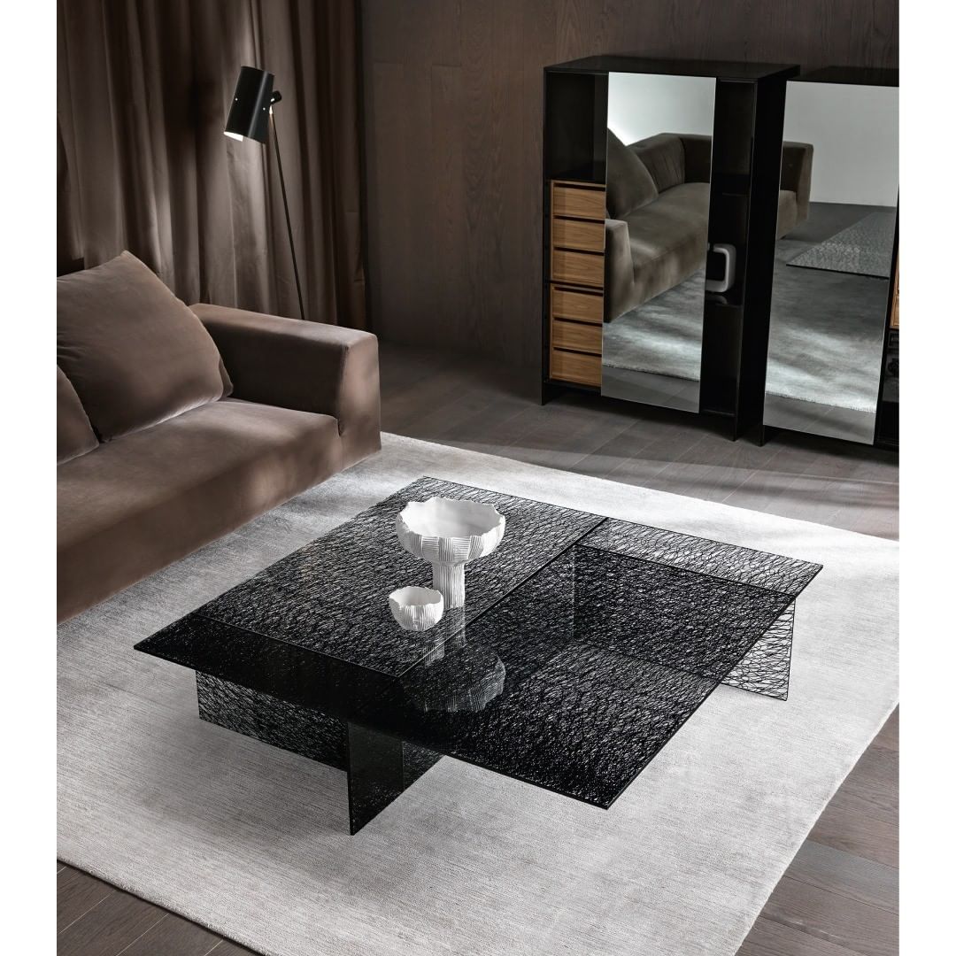 Sestante coffee table